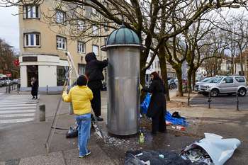 Plakatna akcija Valovanja ob Mednarodnem muzejskem dnevu - ICOM Slovenija