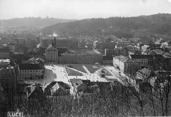 Plečnik in Ljubljana: DODATNI vodstvi po razstavi z avtorico [VSA MESTA SO ZASEDENA]