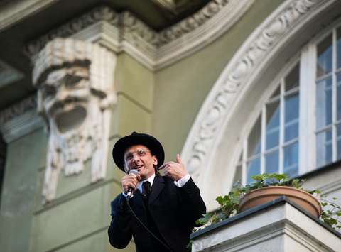 Performance by actor Marko Mandić